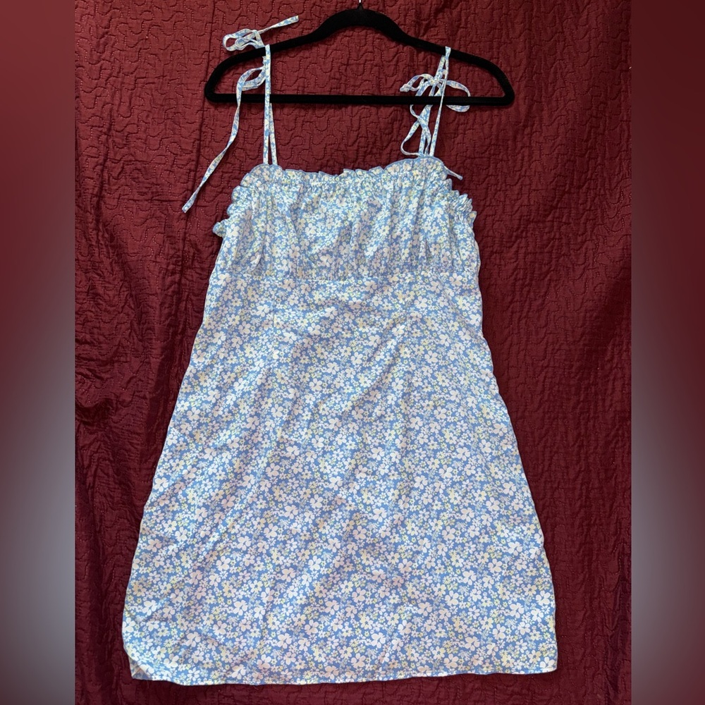 Forever 21 Blue Floral Dress